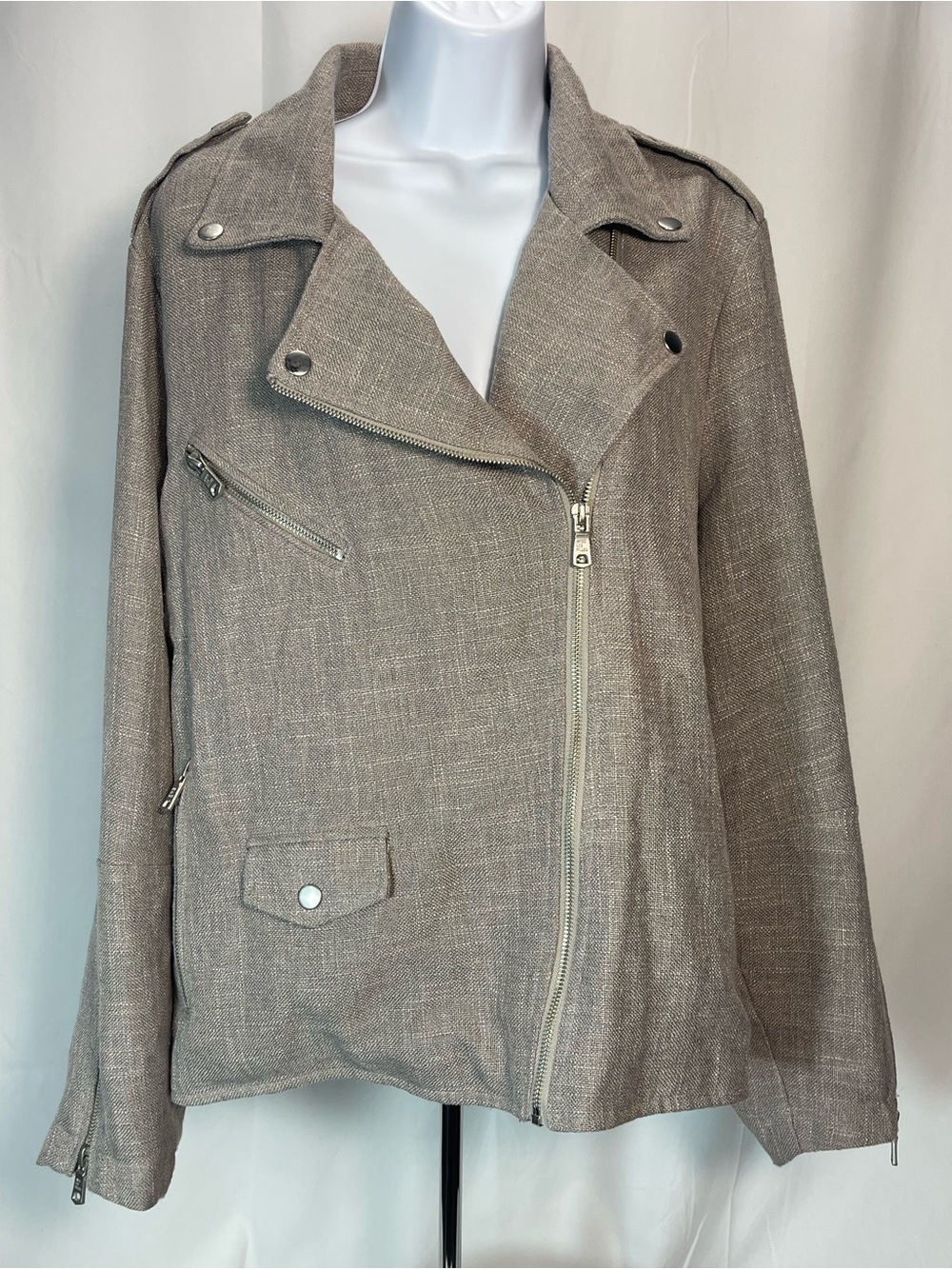 Avec Les Filles Gray Linen Cotton Mix Asymmetrical Zip Jacket. Edgy Motorcycle